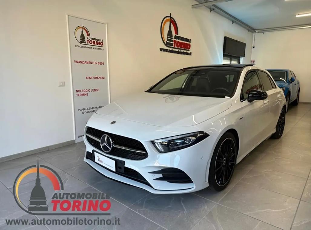 Mercedes-Benz A 200 Automatic AMG Line Premium TETTO
