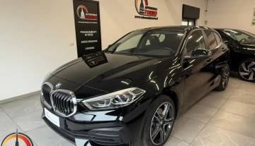 BMW 118i 5p. Business Advantage
